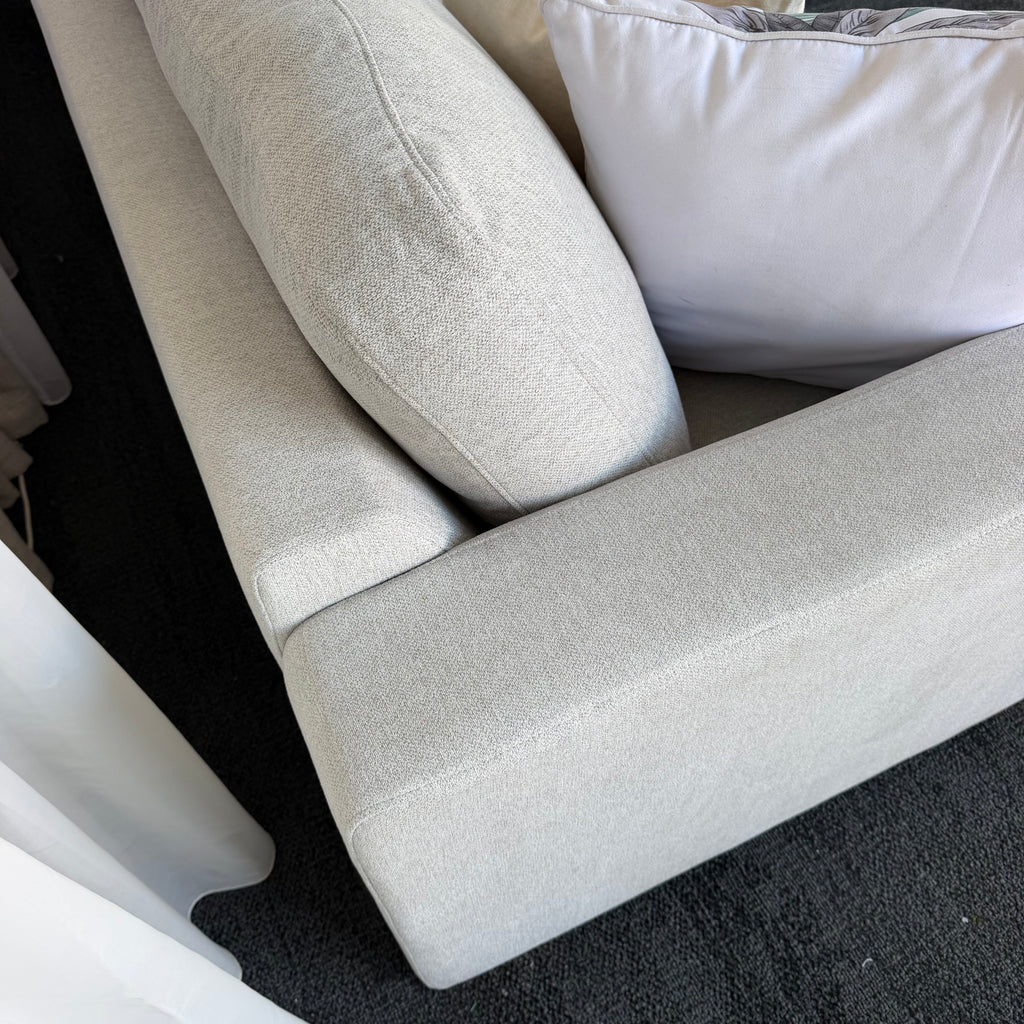 Freedom 4 Seater Sofa – Right-Hand Chaise