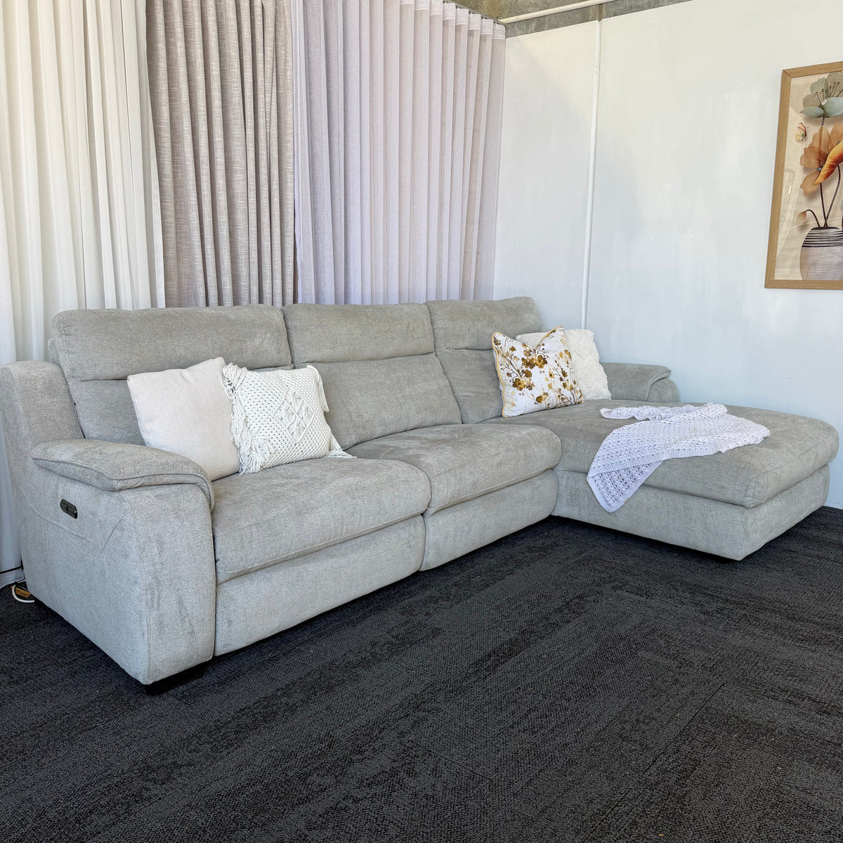 Harvey Norman 3.5 Seater Electric Recliner Couch Lounge Set