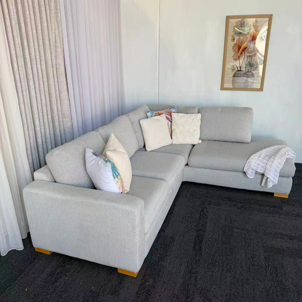 Freedom 4 Seater Sofa – Right-Hand Chaise