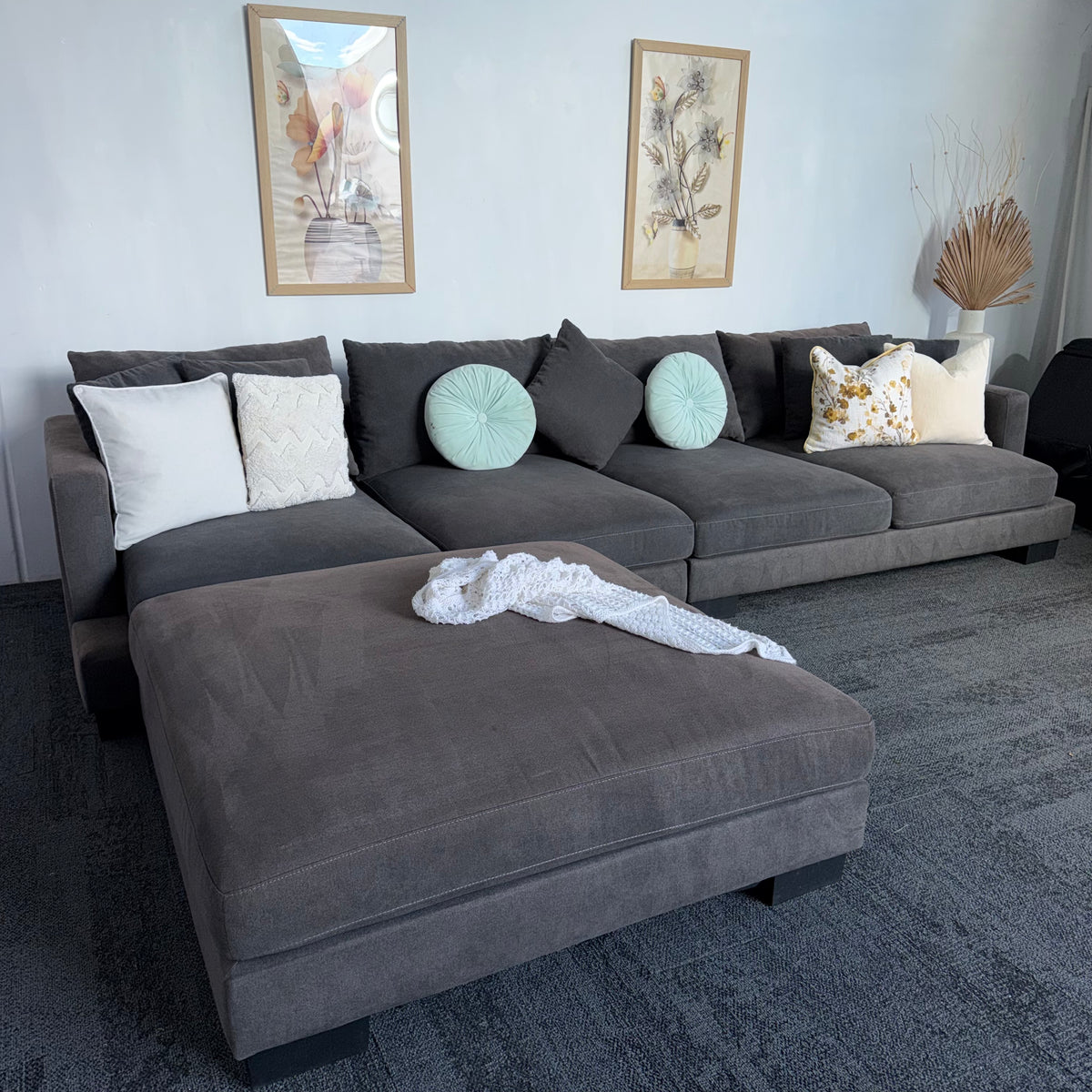 Davinni Manhattan by Harvey Norman 6 Seater Deep Sofa with Ottoman