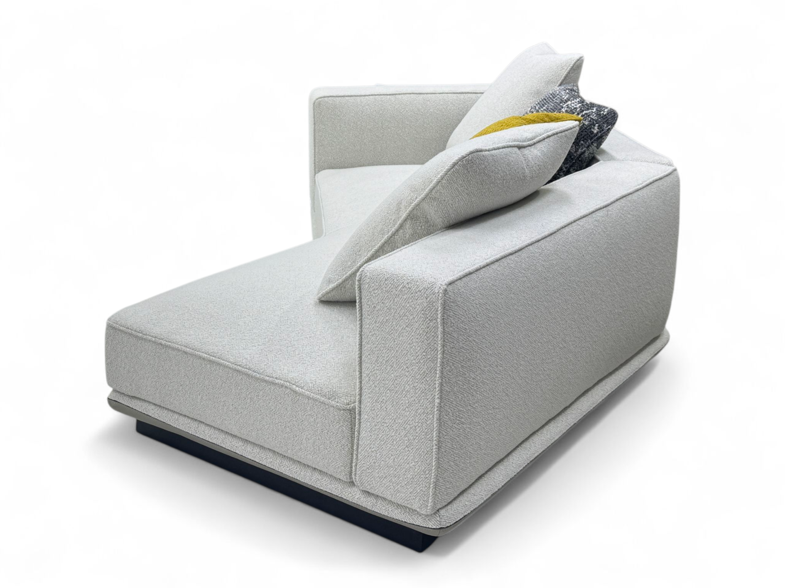 Stratus Sofa Luxury Collection