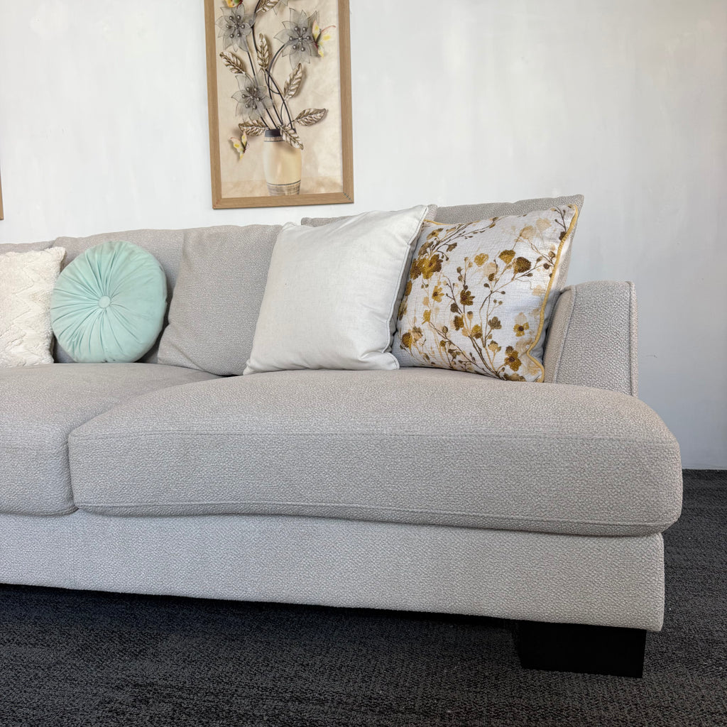 Davinni Manhattan by Harvey Norman 6 Seater Deep Sofa with Ottoman