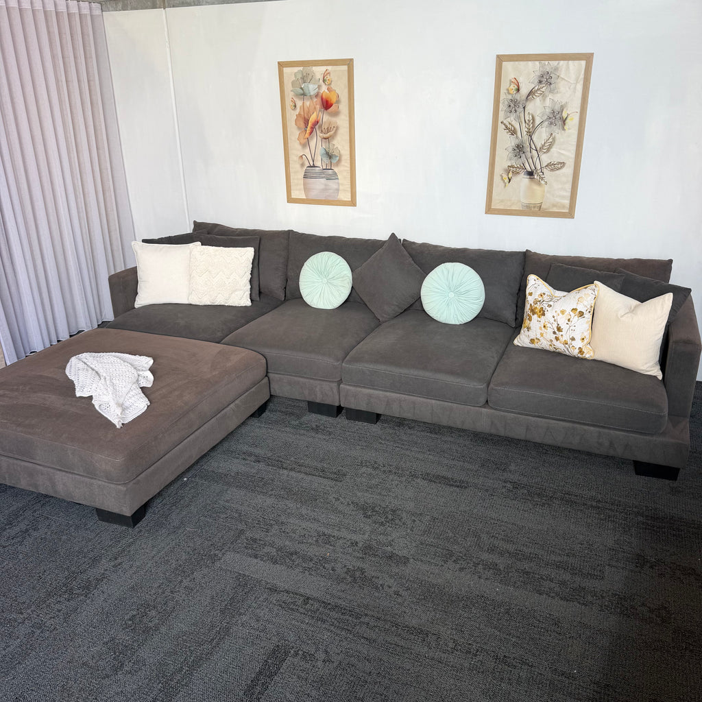 Davinni Manhattan by Harvey Norman 6 Seater Deep Sofa with Ottoman