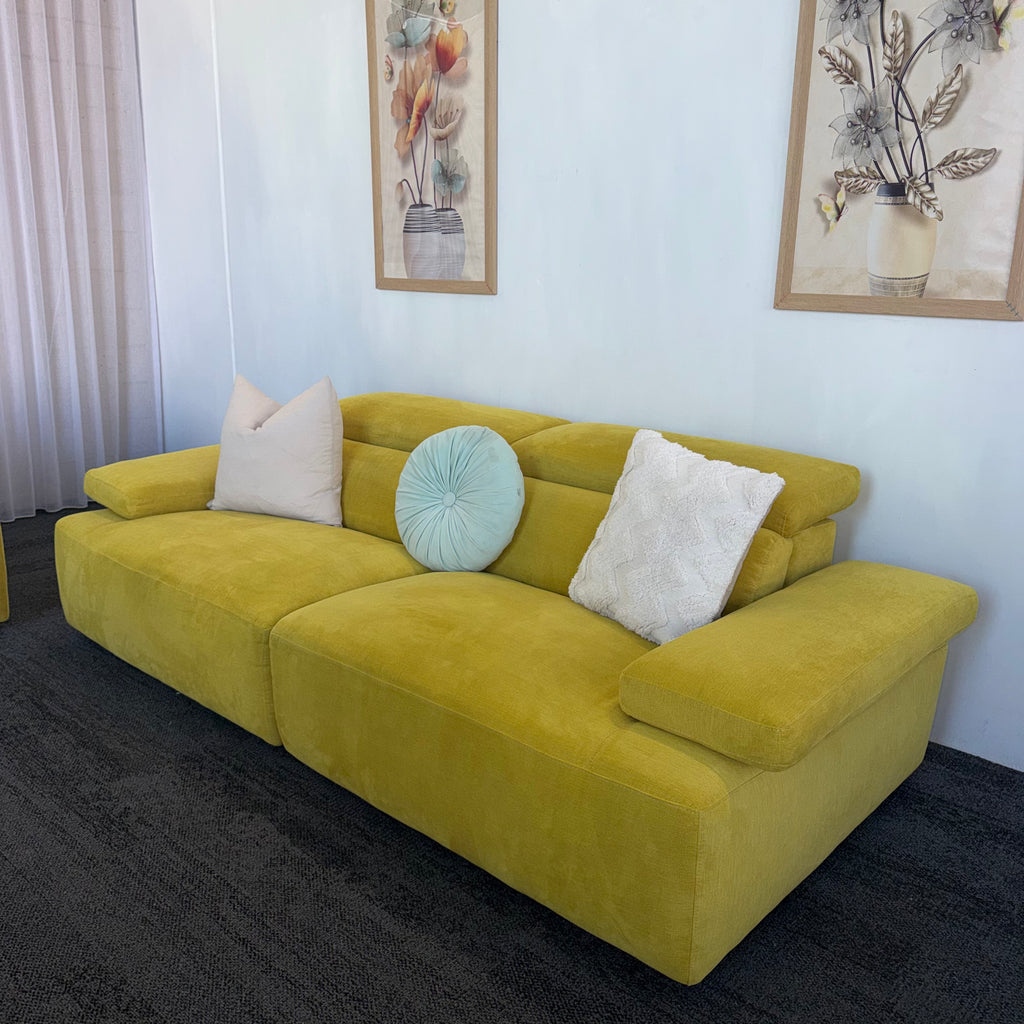Nick Scali Valeria Mustard 2.5 Seater Sofa Set – 2 Sofas