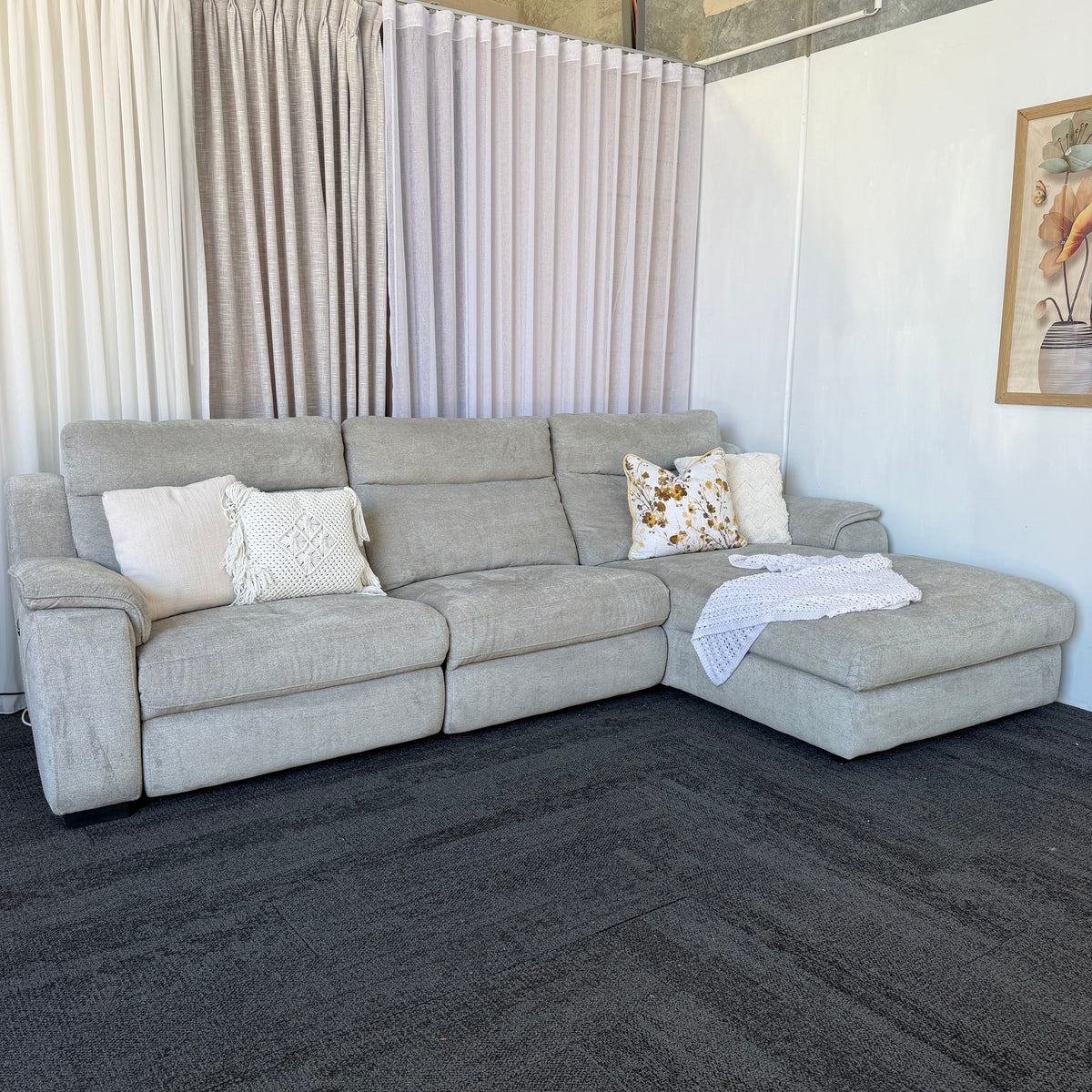 Harvey Norman 3.5 Seater Electric Recliner Couch Lounge Set