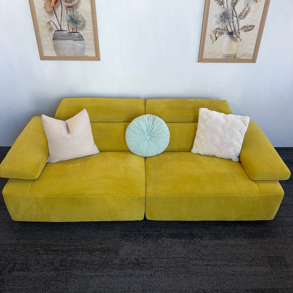 Nick Scali Valeria Mustard 2.5 Seater Sofa Set – 2 Sofas