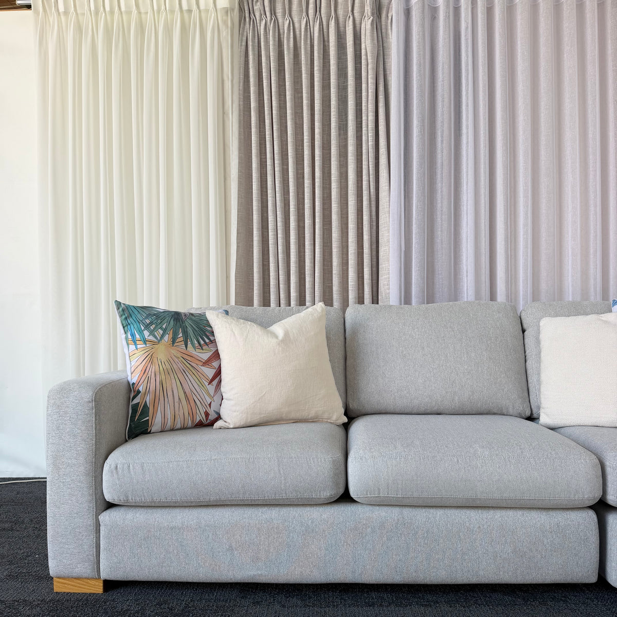 Freedom 4 Seater Sofa – Right-Hand Chaise