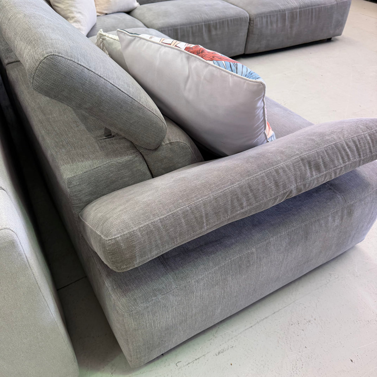 Nick Scali Valeria 7 Seater Corner Modular Sofa