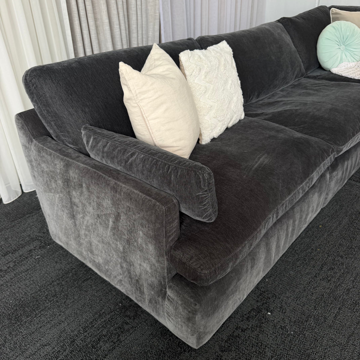 Furniture Gallery Mornington 7 Seater Cloud Sofa – Goose Feather Filled