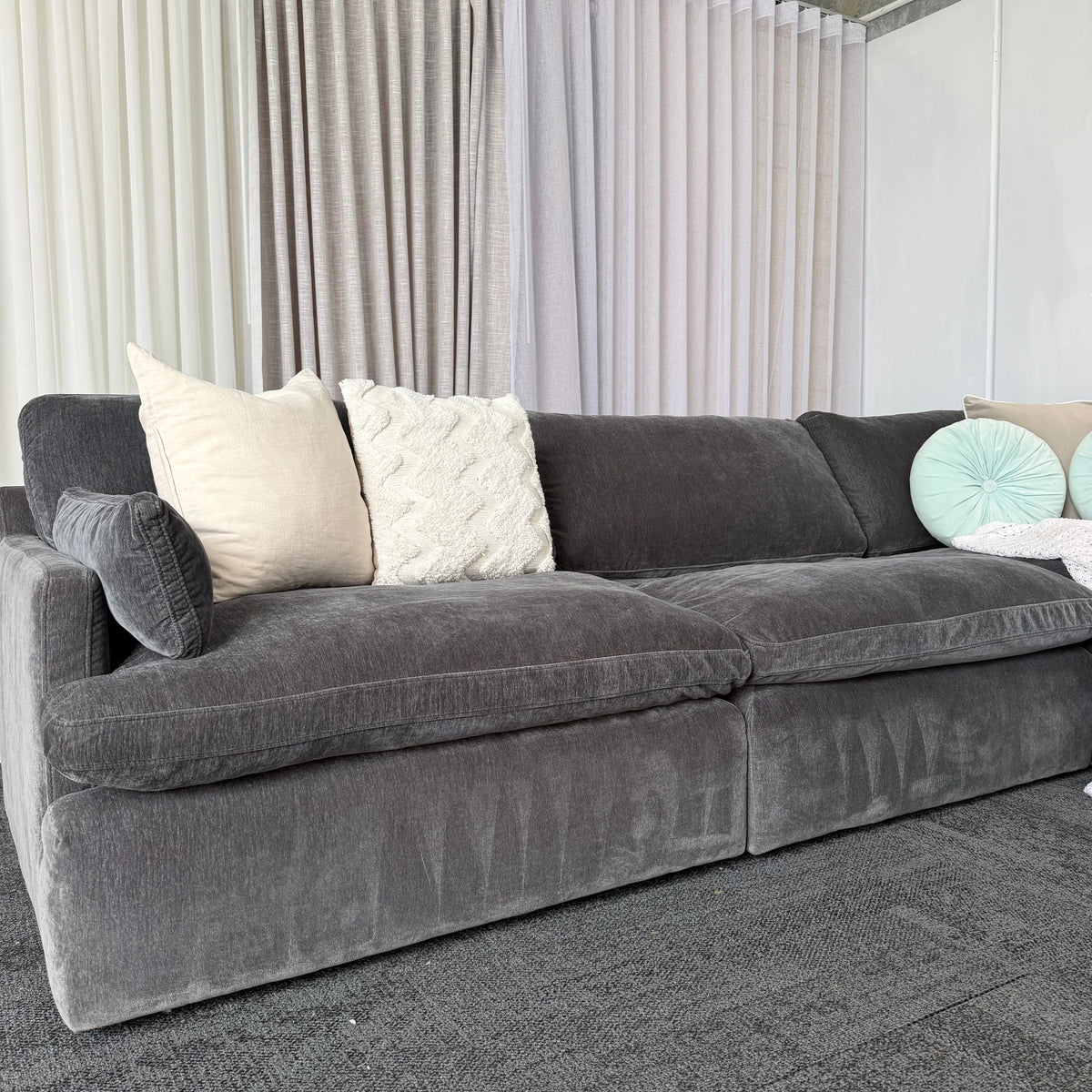 Furniture Gallery Mornington 7 Seater Cloud Sofa – Goose Feather Filled