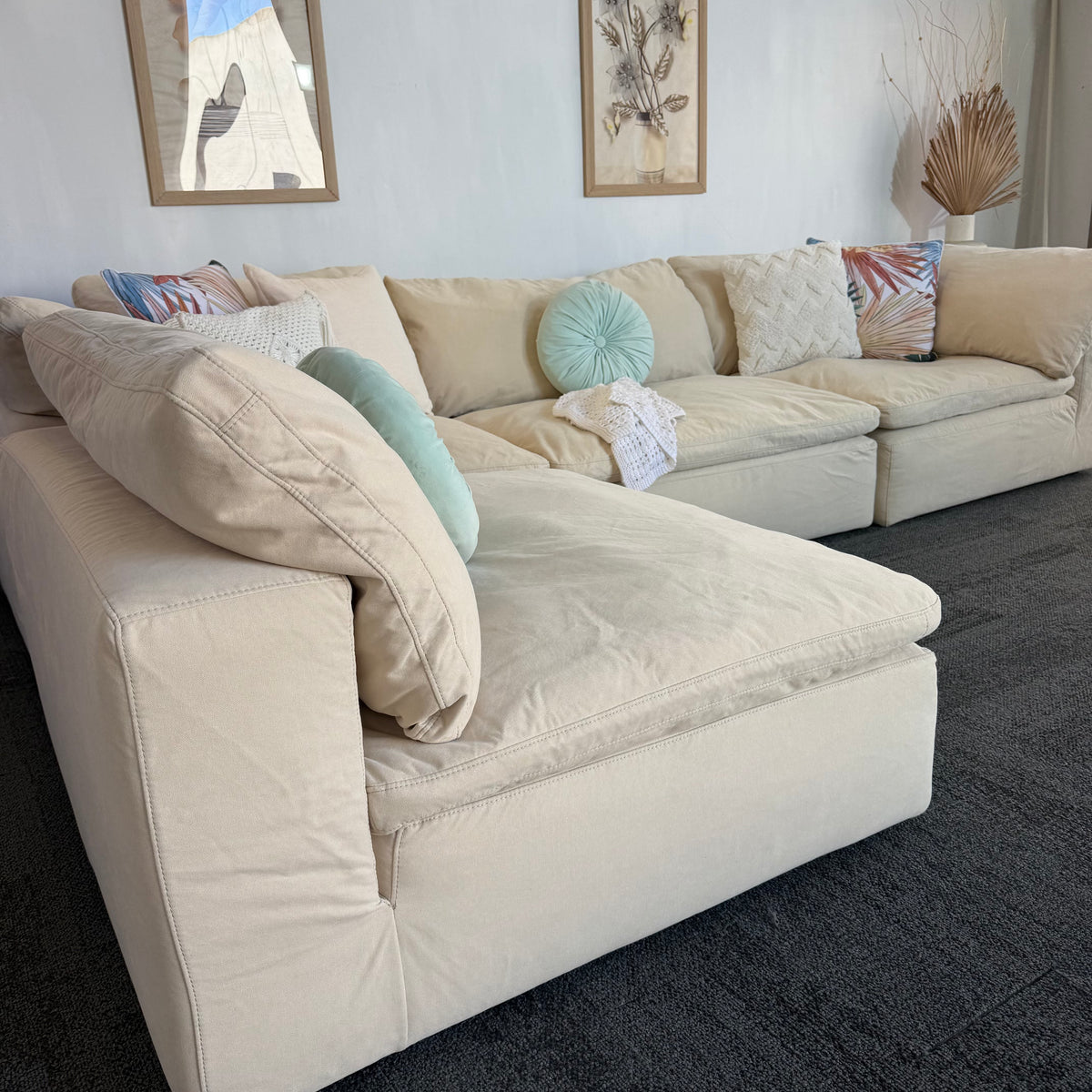 Harvey Norman – 4 Piece Modular Cloud Couch