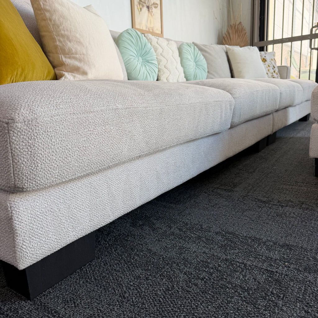 Davinni Manhattan by Harvey Norman 6 Seater Deep Sofa with Ottoman